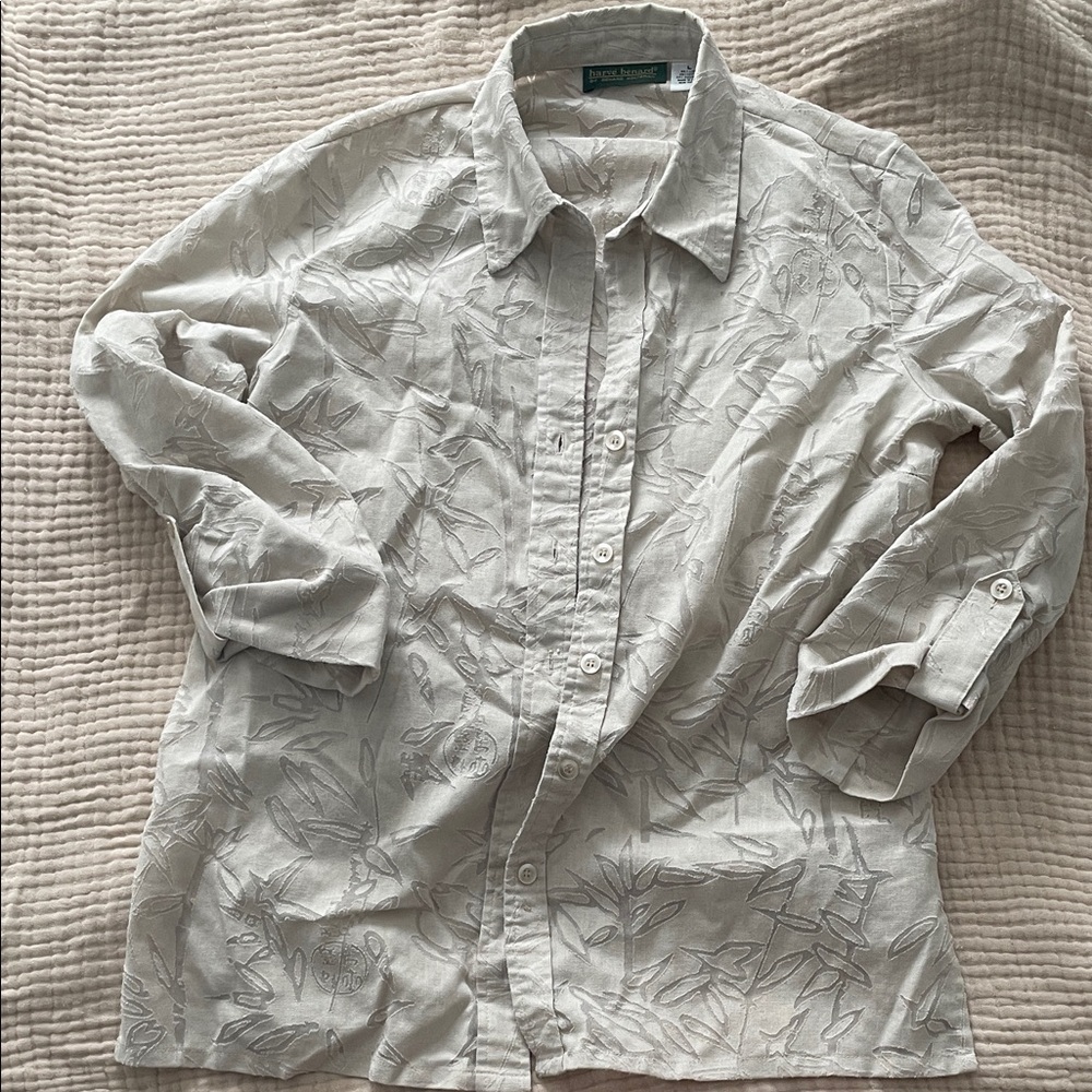 Coldwater Creek Cream Leaf Pattern Shirt